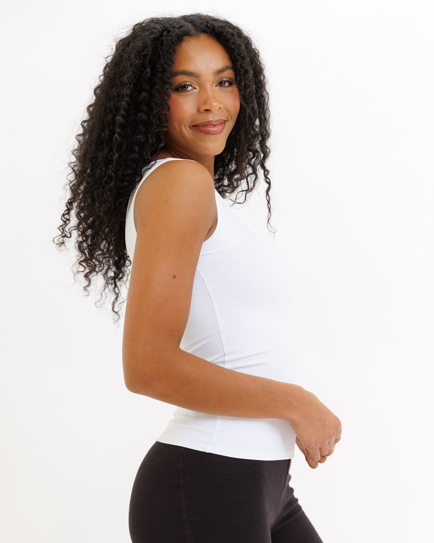 Contour Tank