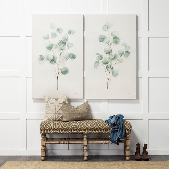 Mercana Leroy pillow cover with balanced form and inviting textured fabric, showcasing modern decorative pillow design.