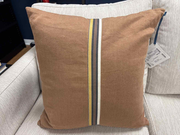 Libeco 'Jasper' Linen Accent Pillow